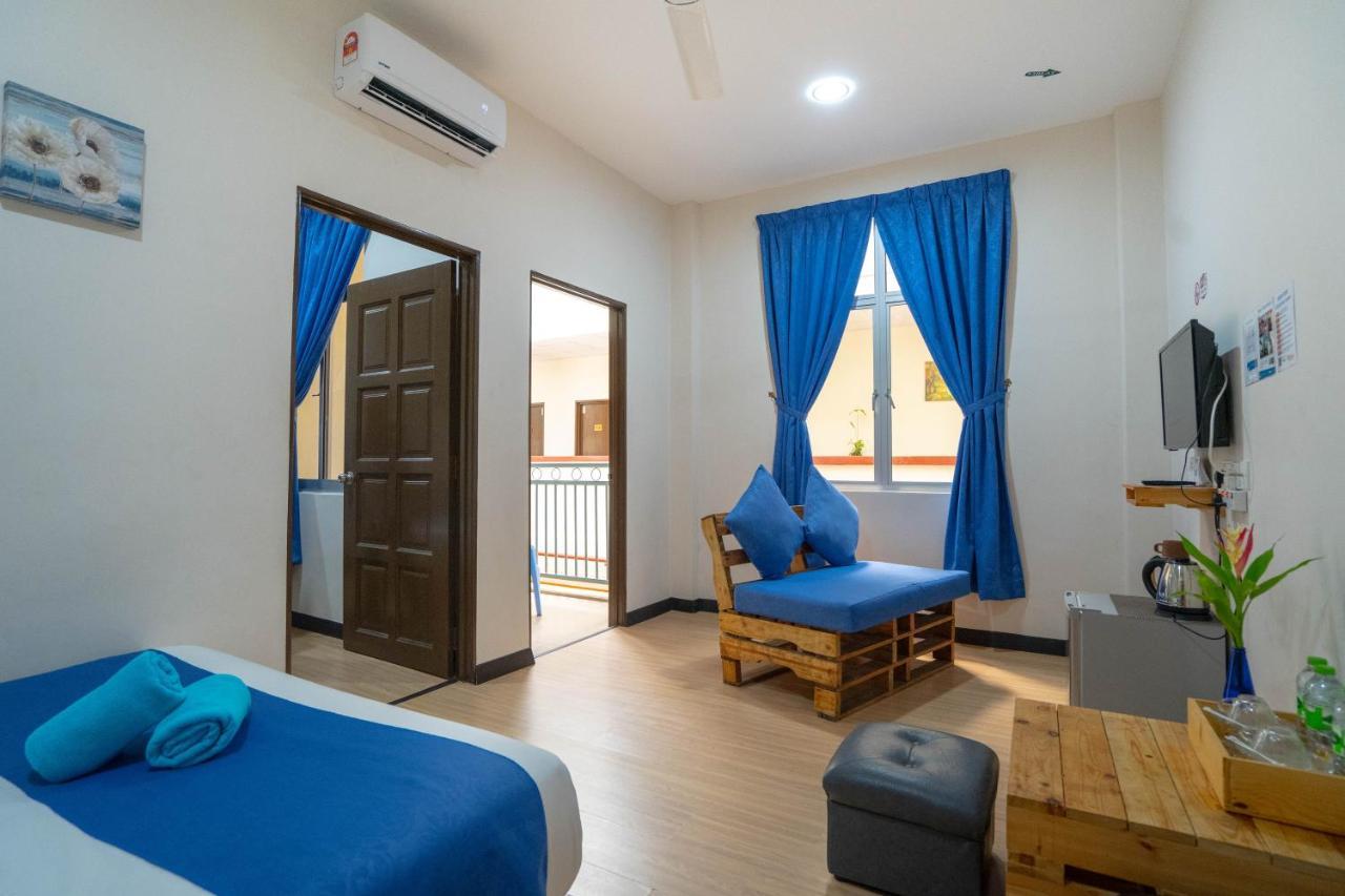 Paretto Seaview Hotel Пантай Ченанг Екстериор снимка