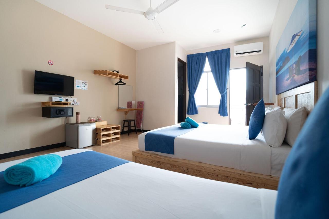 Paretto Seaview Hotel Пантай Ченанг Екстериор снимка