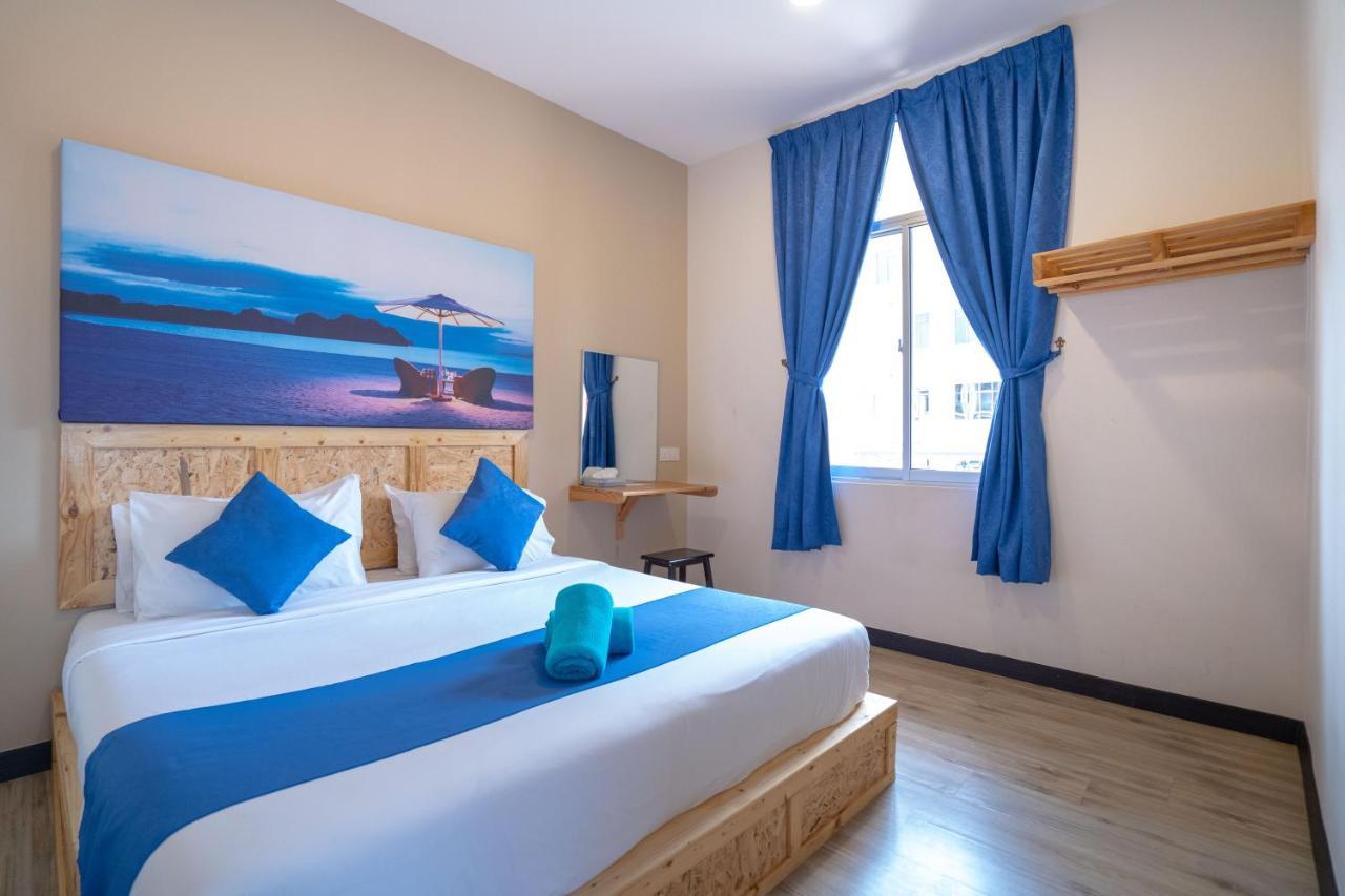 Paretto Seaview Hotel Пантай Ченанг Екстериор снимка