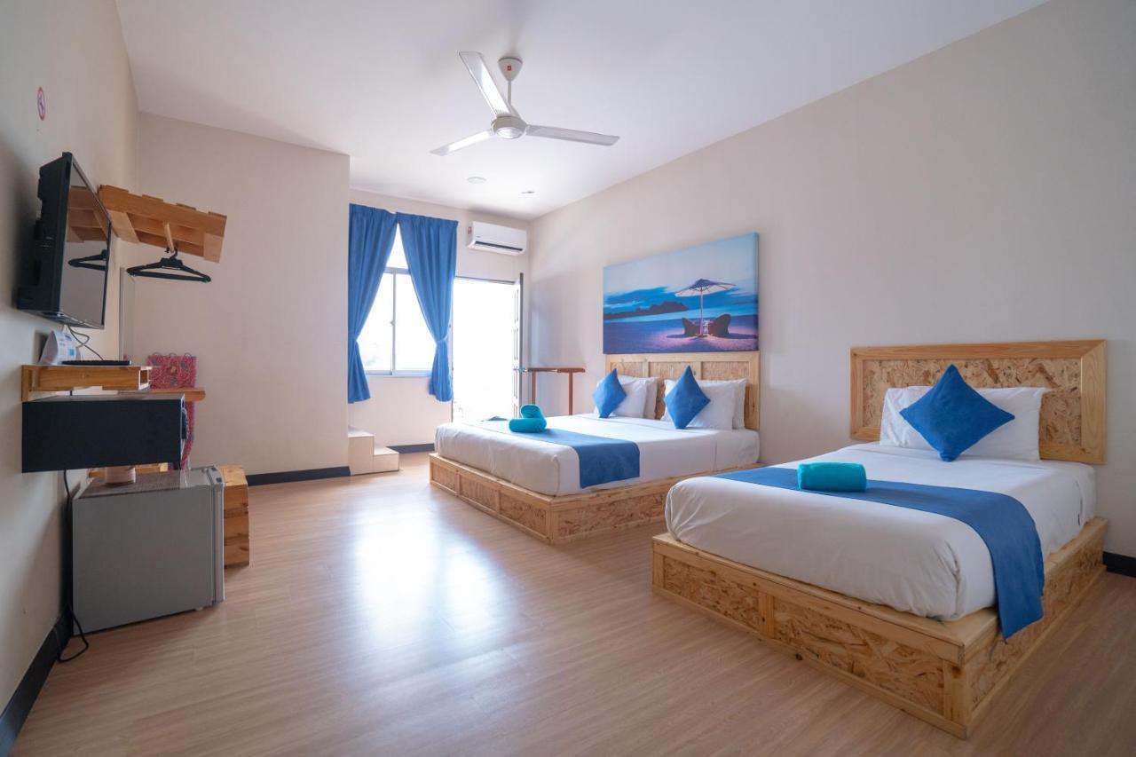 Paretto Seaview Hotel Пантай Ченанг Екстериор снимка